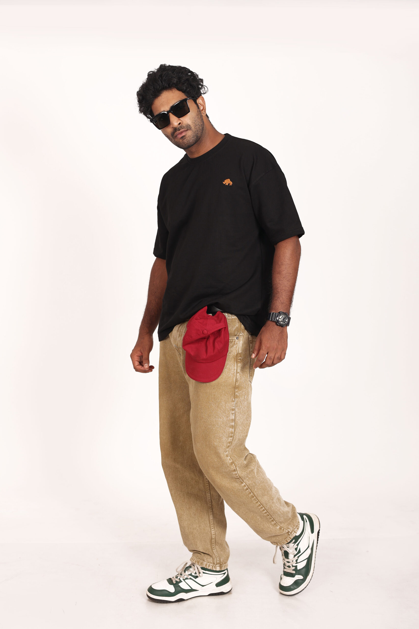 Onyx-Plain-oversized-tshirt
